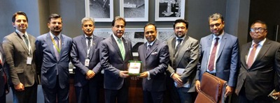 Islamabad 15.09.2026:Pakistani Parliamentary delegation headed by Speaker NA Sardar Ayaz Sadiq in a group photo with Deputy Speaker of the Parliament of Bangladesh Barr. Kayser Kamal at the 69th Commonwealth Parliamentary Conference in South Africa